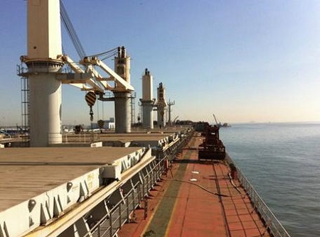 完善工資正常增長機(jī)制
-伊拉克空運(yùn)