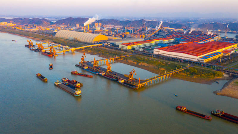 6月中旬沿海关键港口货物吞吐量同比增长2.3%
-EMC海派