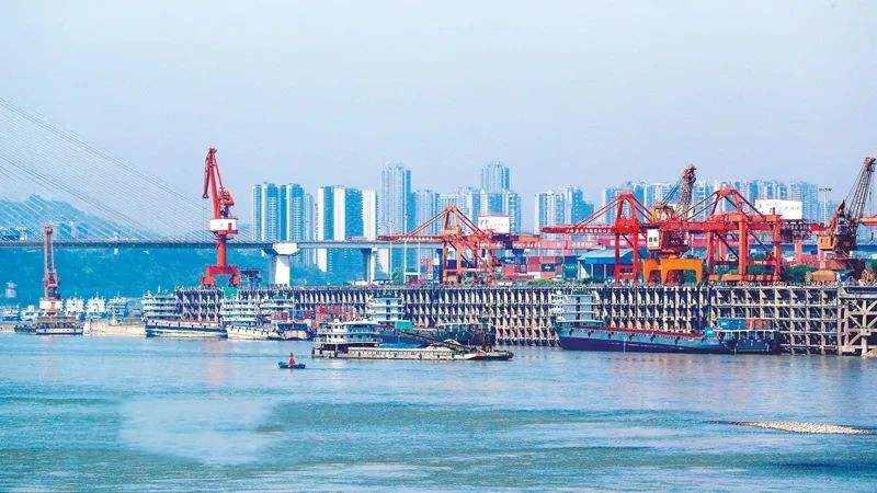  綠色低碳發(fā)展加快推進(jìn) 統(tǒng)籌推進(jìn)綠色港口、綠色航道、綠色船舶、綠色運(yùn)輸組織方式發(fā)展
-蒙特利爾海運(yùn)